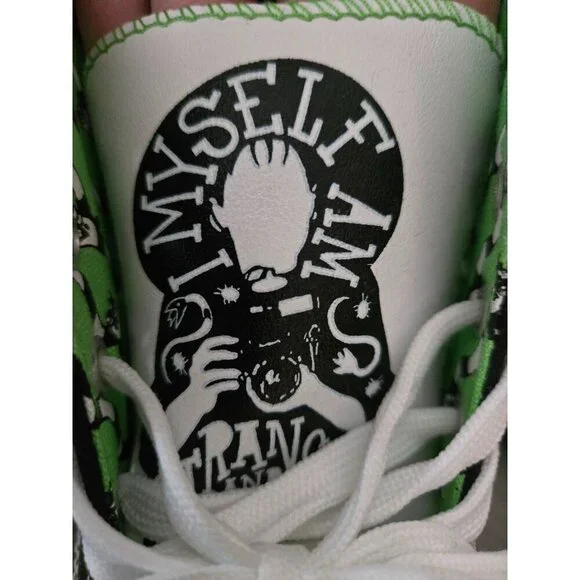 Beetlejuice "It's Showtime" NWT tennis shoes, size 10 - Picture 8 of 8